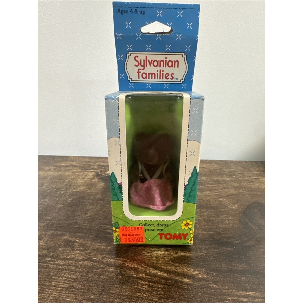 Sylvanian Families Brown Bear Pink Dress, Tomy, 1985 Epoch Co. Ltd. 2804 New